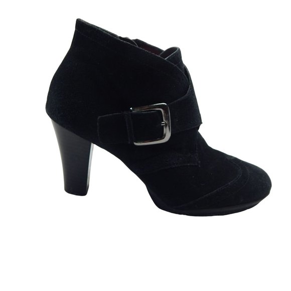 Aerosoles Womens Black Heeled Booties With A Buckle Heelrest Technology Size 7 - Picture 1 of 11